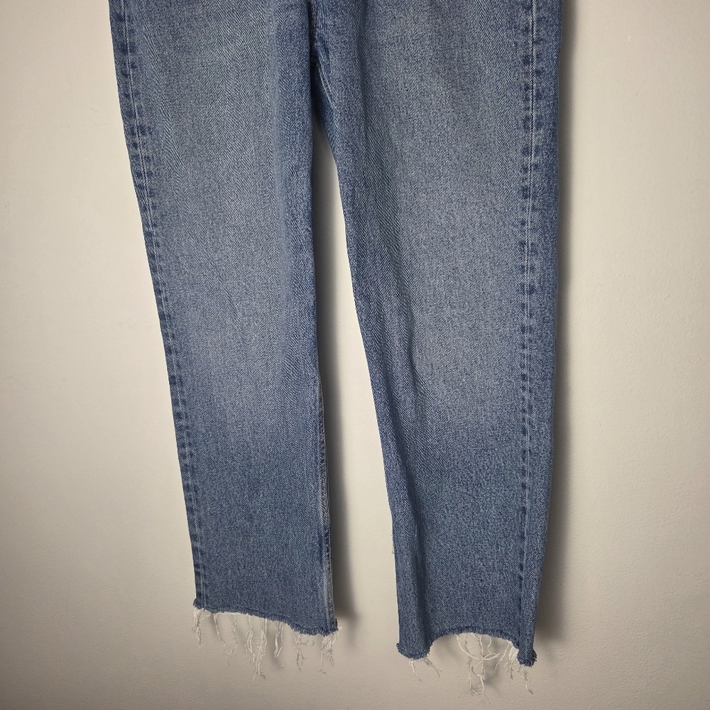 Zara High Rise Raw Hem Jeans - Picture 4 of 7